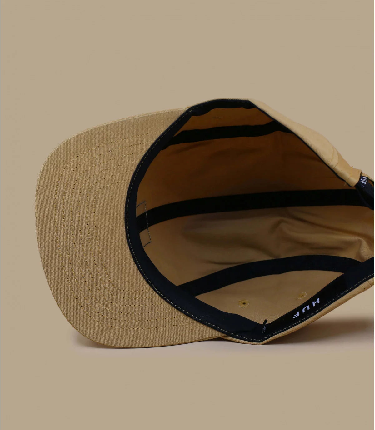 GORRA HUF | ESSENTIALS BOX LOGO VOLL