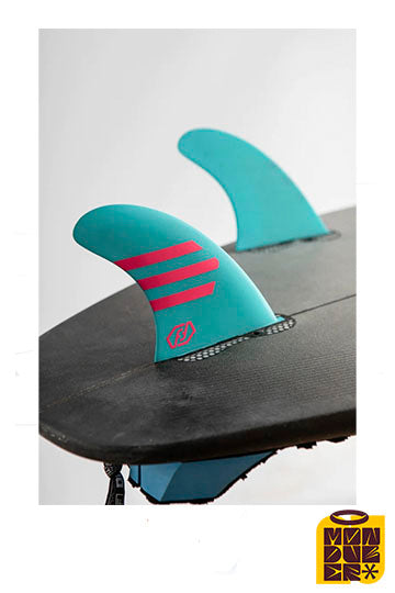 Quillas FEATHER FINS | Ultralight Epoxy HC Click Tab Light Blue